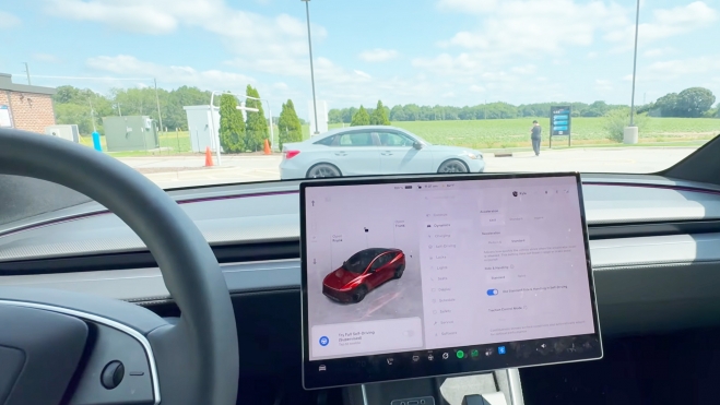 autonomias reales comparacion tesla model y rivian r2 video 1