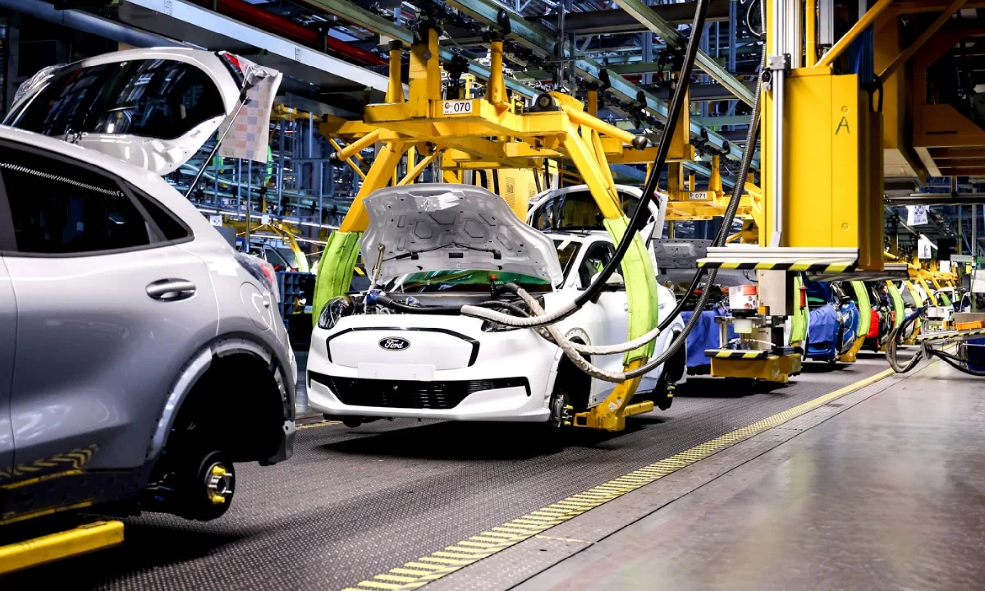 Ford y Dacia sufren las consecuencias directas de la falta de lluvias en gran parte de Europa.