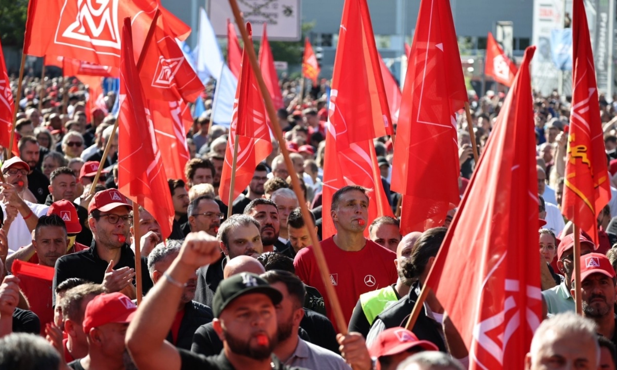Los sindicatos alemanes se ponen en pie de guerra frente a la amenaza de los PHEV chinos.