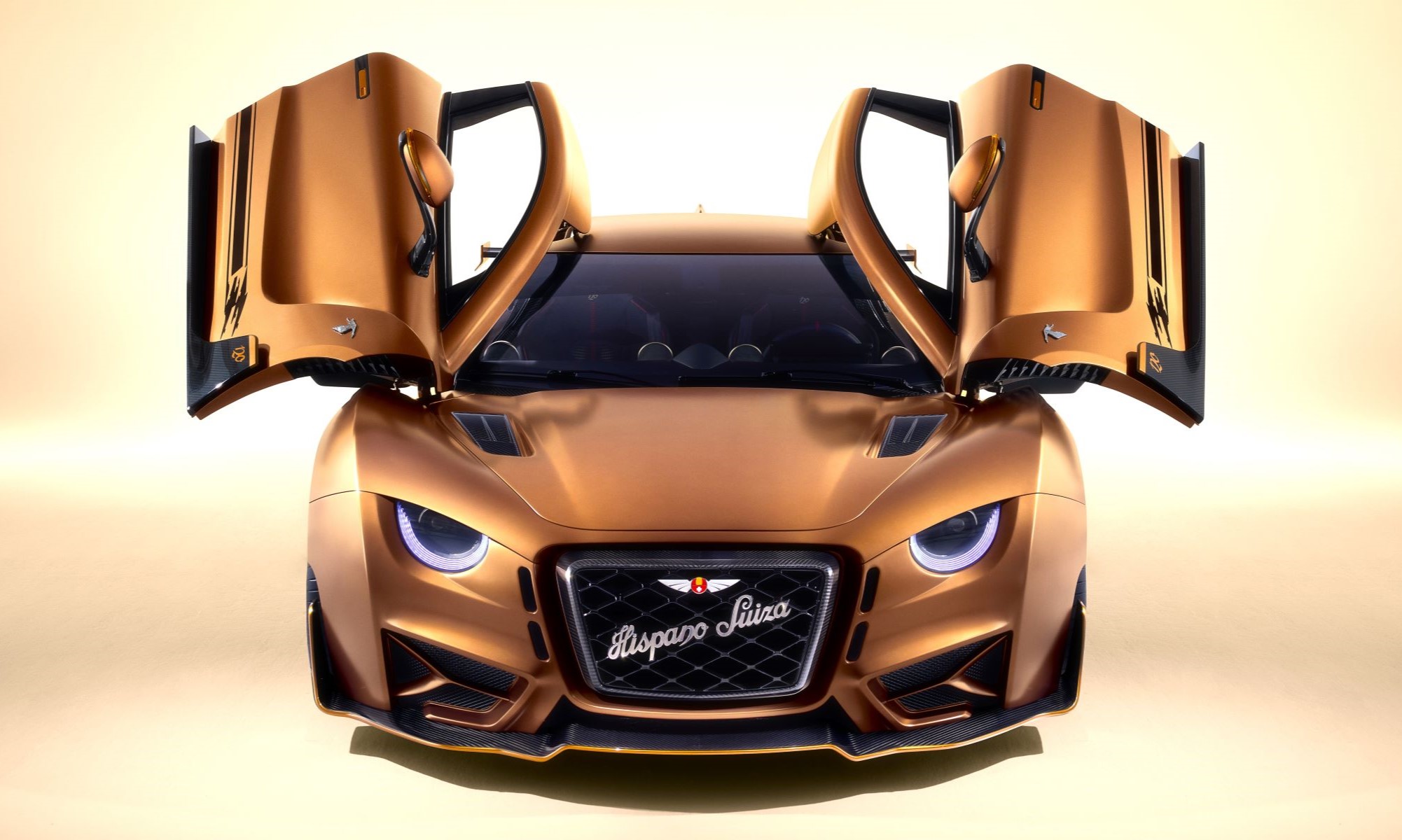 Como buen Hispano Suiza, la última bestia eléctrica (con 1.115 CV) está fabricada en Barcelona, y toma el nombre de uno de sus barrios históricos.