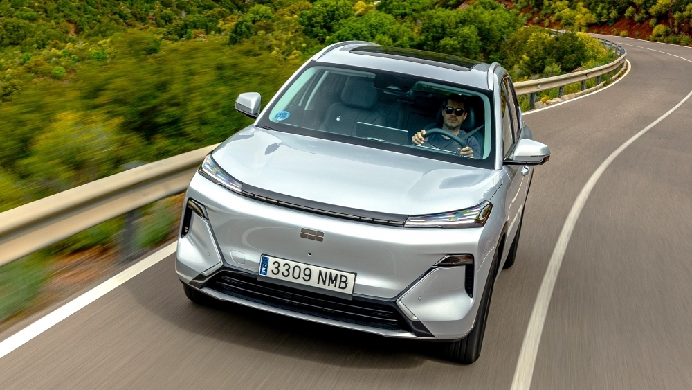 geely starray Por sólo 25.215 € más de 1.000 km autonomía SUV híbrido chino ya vende más BYD España geely starray Por sólo 25.215 € más de 1.000 km autonomía SUV híbrido chino ya vende más BYD España