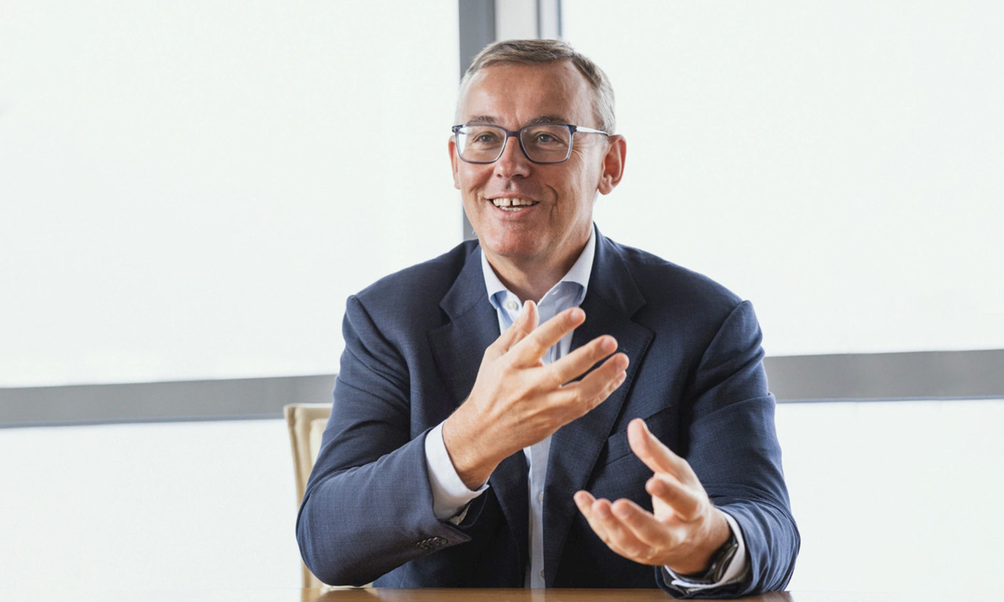 Alain Favey, CEO de Peugeot, ha confirmado algunos detalles de su futura gama eléctrica.