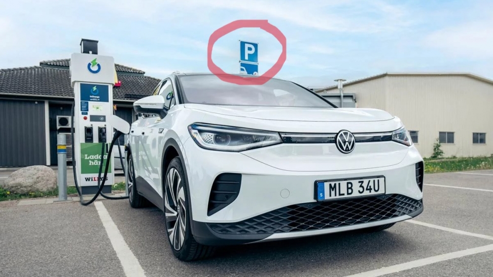vattenfall incharge Giro inesperado Países Bajos gasolina ocuparán plazas con cargador paradoja impulsa eléctricos 2 vattenfall incharge Giro inesperado Países Bajos gasolina ocuparán plazas con cargador paradoja impulsa eléctricos 2