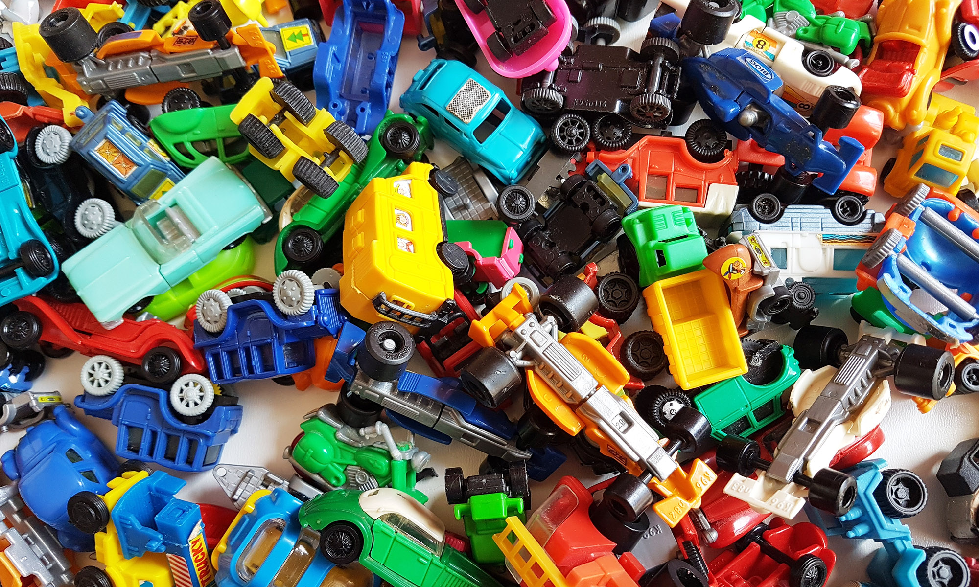 comision europea obliga fabricantes coches plasticos reciclados 1