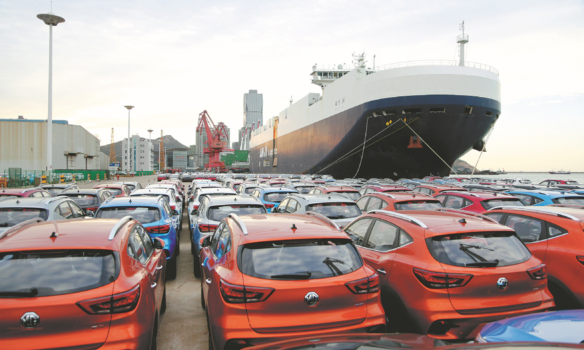 faltan barcos exportar coches chinos presion sector 1
