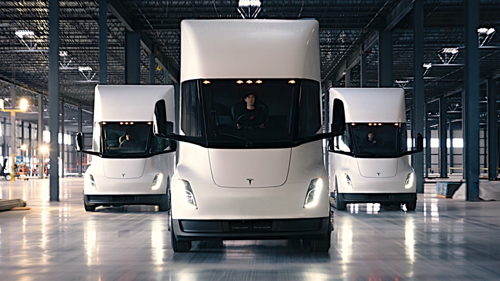 Tesla Semi 125.000.000 € y 500 camiones Amazon mayor pedido Tesla Semi historia(2) Tesla Semi 125.000.000 € y 500 camiones Amazon mayor pedido Tesla Semi historia(2)