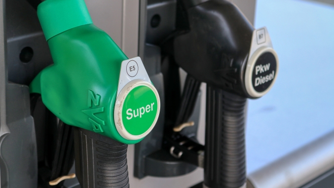 1000 litros gasolina incautados guardia civil almacenados ilegalmente 2 1000 litros gasolina incautados guardia civil almacenados ilegalmente 2