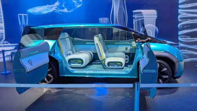 BYD Ocean V concept interior