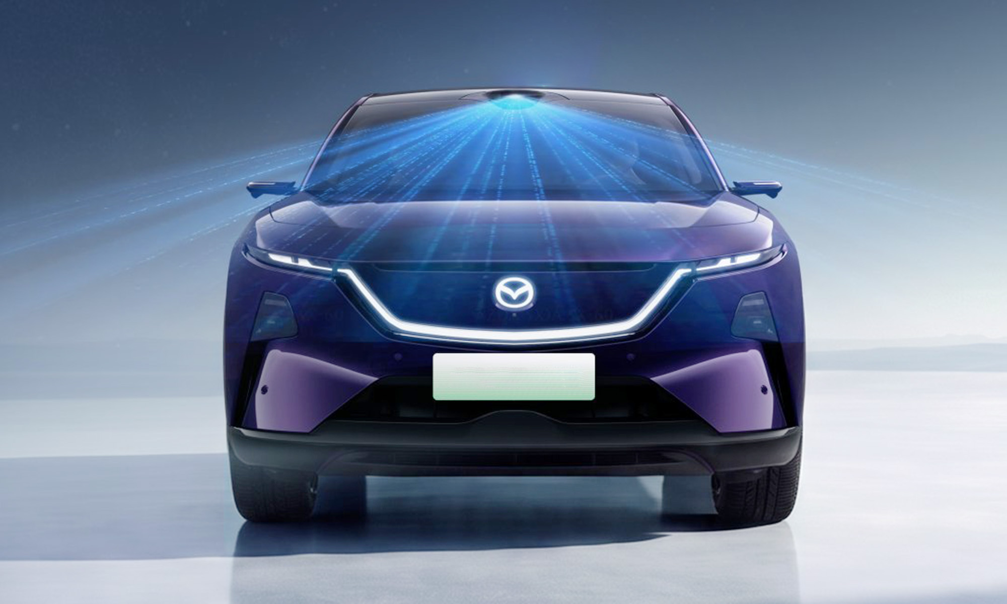 El Mazda EZ-60 da un importante paso adelante en China frente a su alternativa europea.