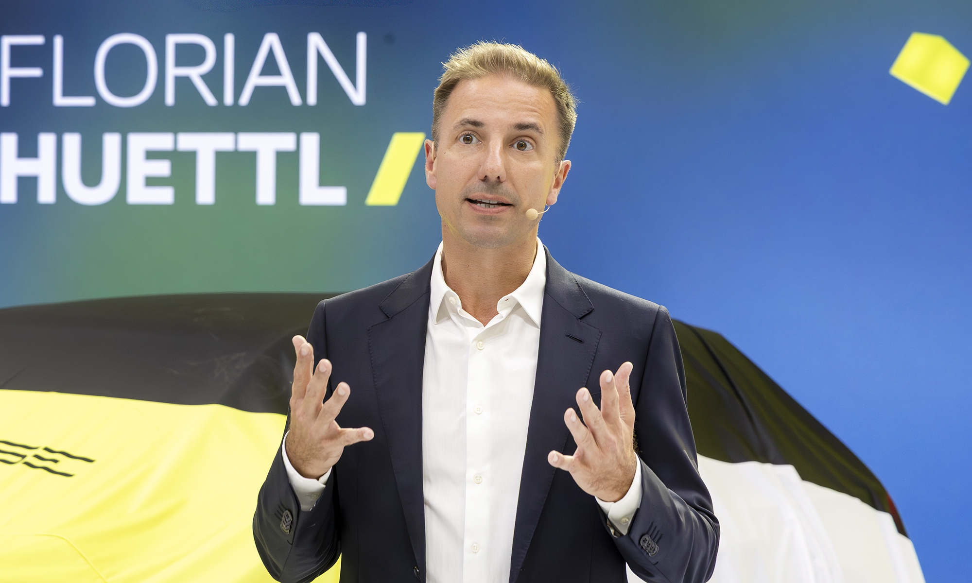 Florian Huettl, CEO de Opel, confirma que el nuevo Corsa no llegará hasta 2028.