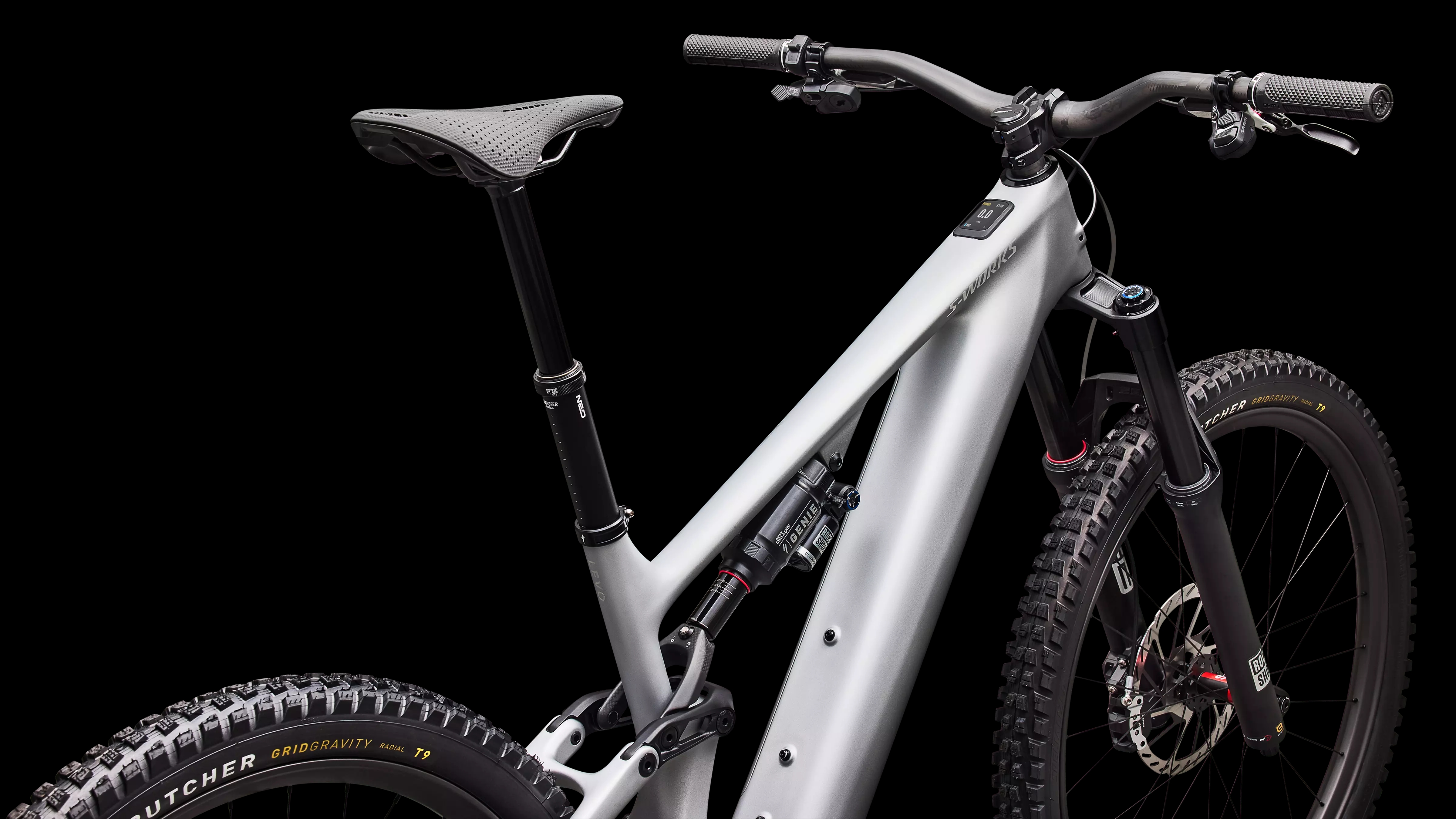 Dentro del cuadro hay una capaz batería de 900 Wh (Foto: SPECIALIZED).