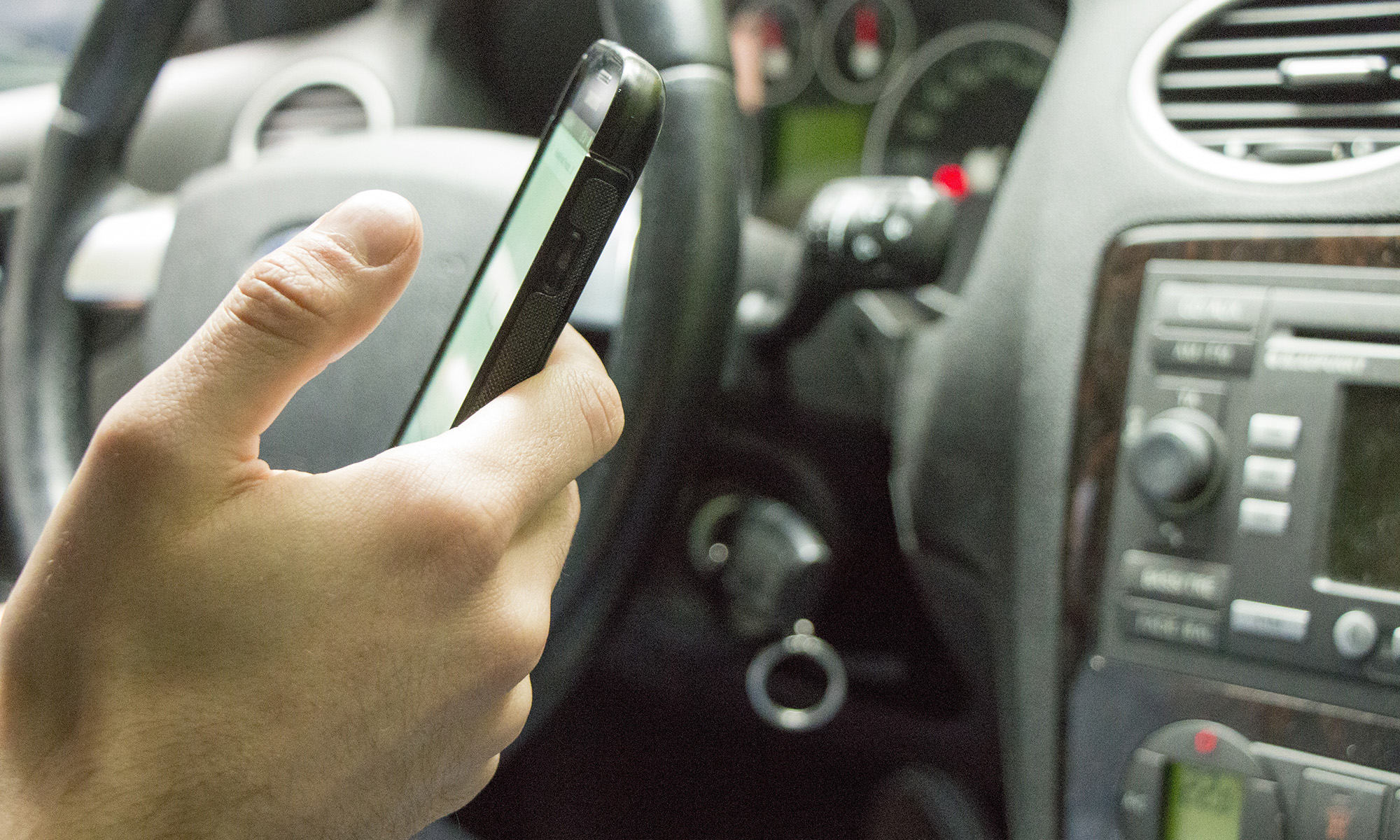 maniobras coches temerarias ilegales redes sociales problema 2