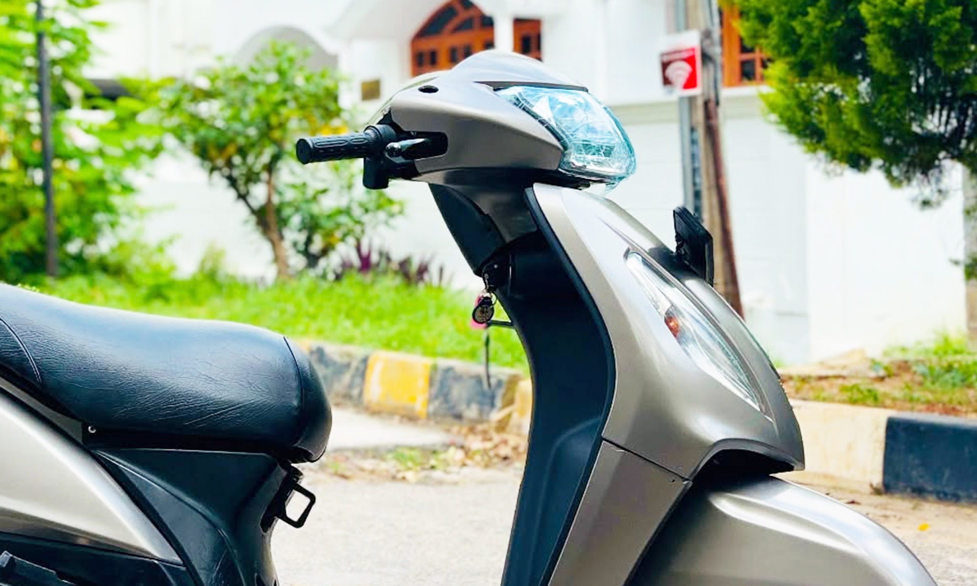 conversion ciclomotores gasolina en electricos india 1