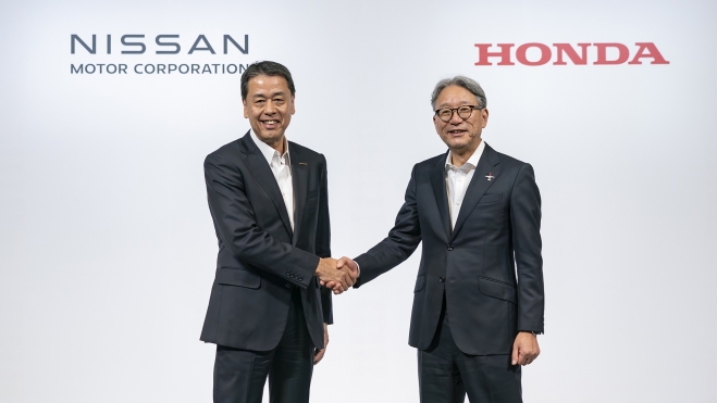 honda nissan unen software batalla contra china competencia 1