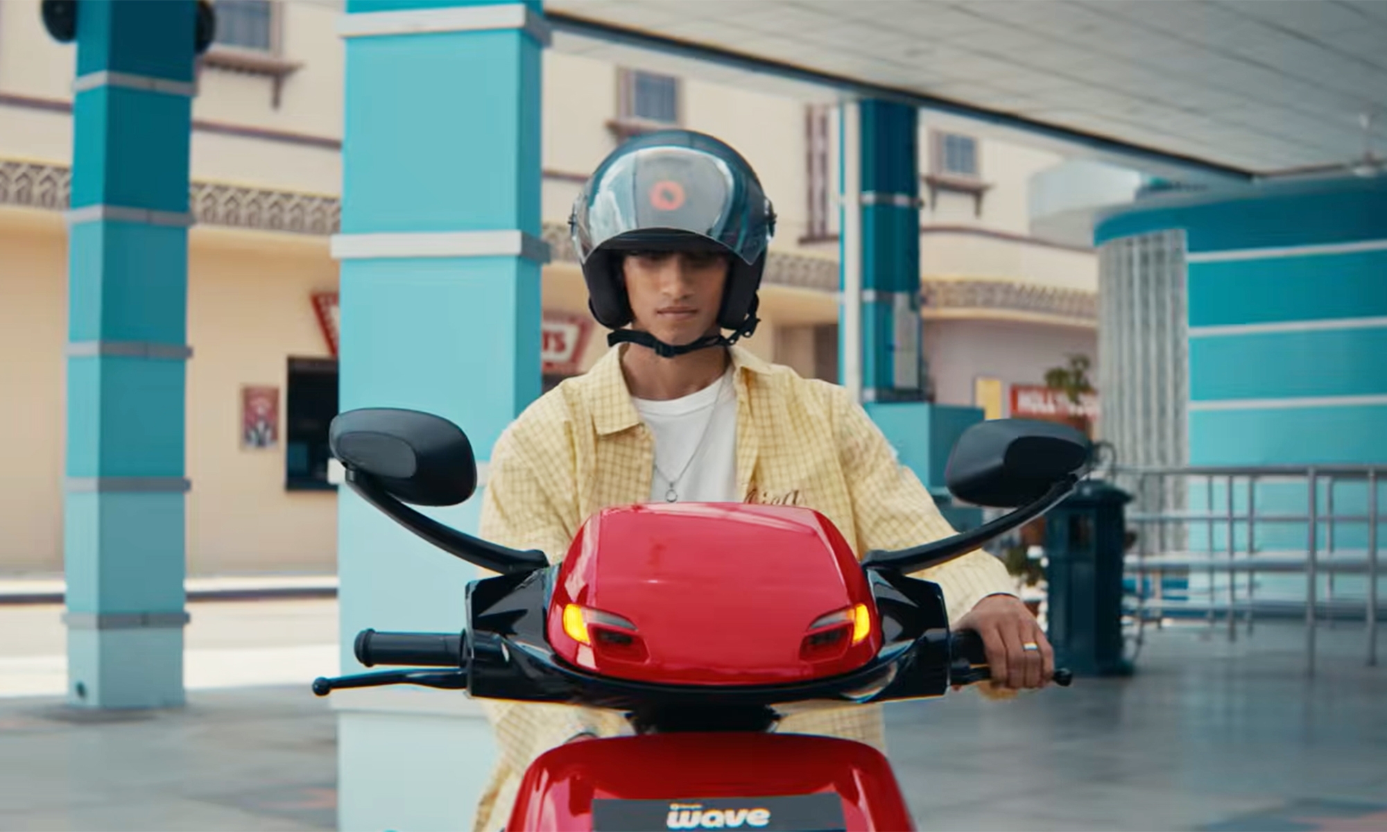 simple arrive india scooter electrico motor sin tierras raras 2