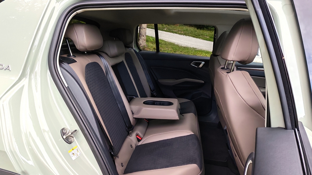 Skoda epiq Probamos el SUV eléctrico de 22.800 € y 440 km hecho en España así va el Skoda Epiq (15) Skoda epiq Probamos el SUV eléctrico de 22.800 € y 440 km hecho en España así va el Skoda Epiq (15)