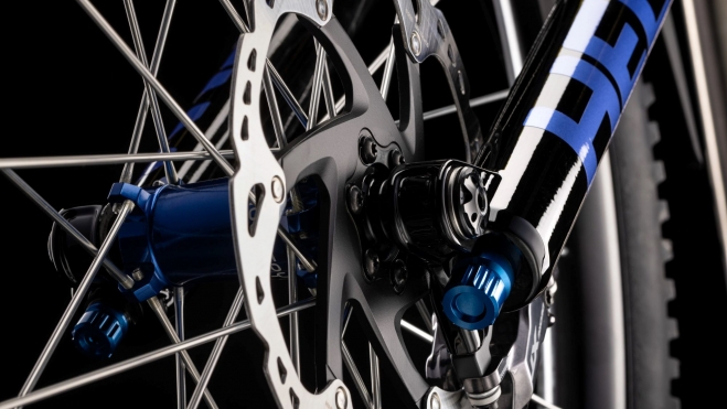 bluedetail6 bluedetail6