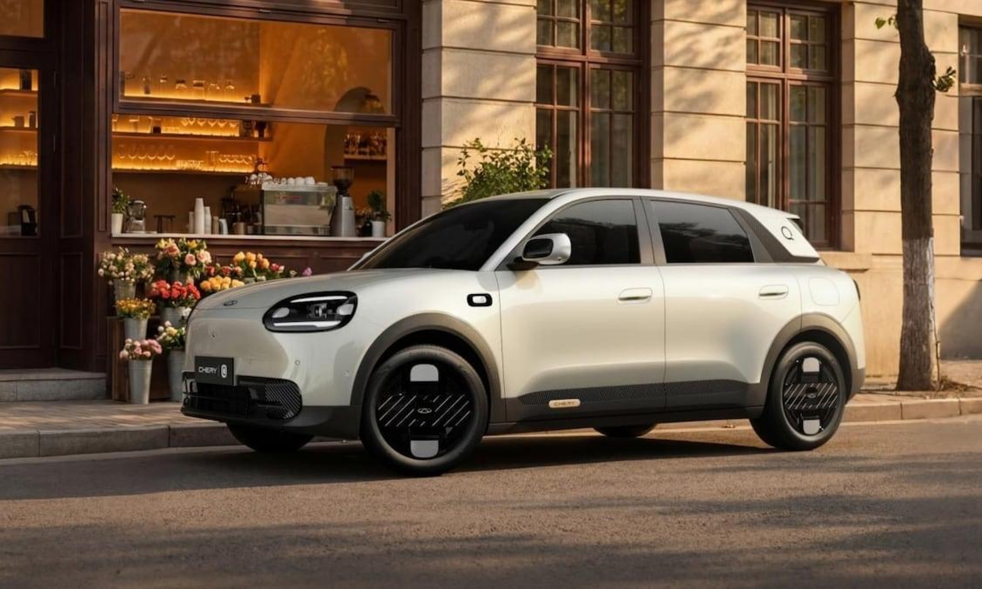 Chery optará por una fórmula privada. Venderá el coche bajo su propia marca.