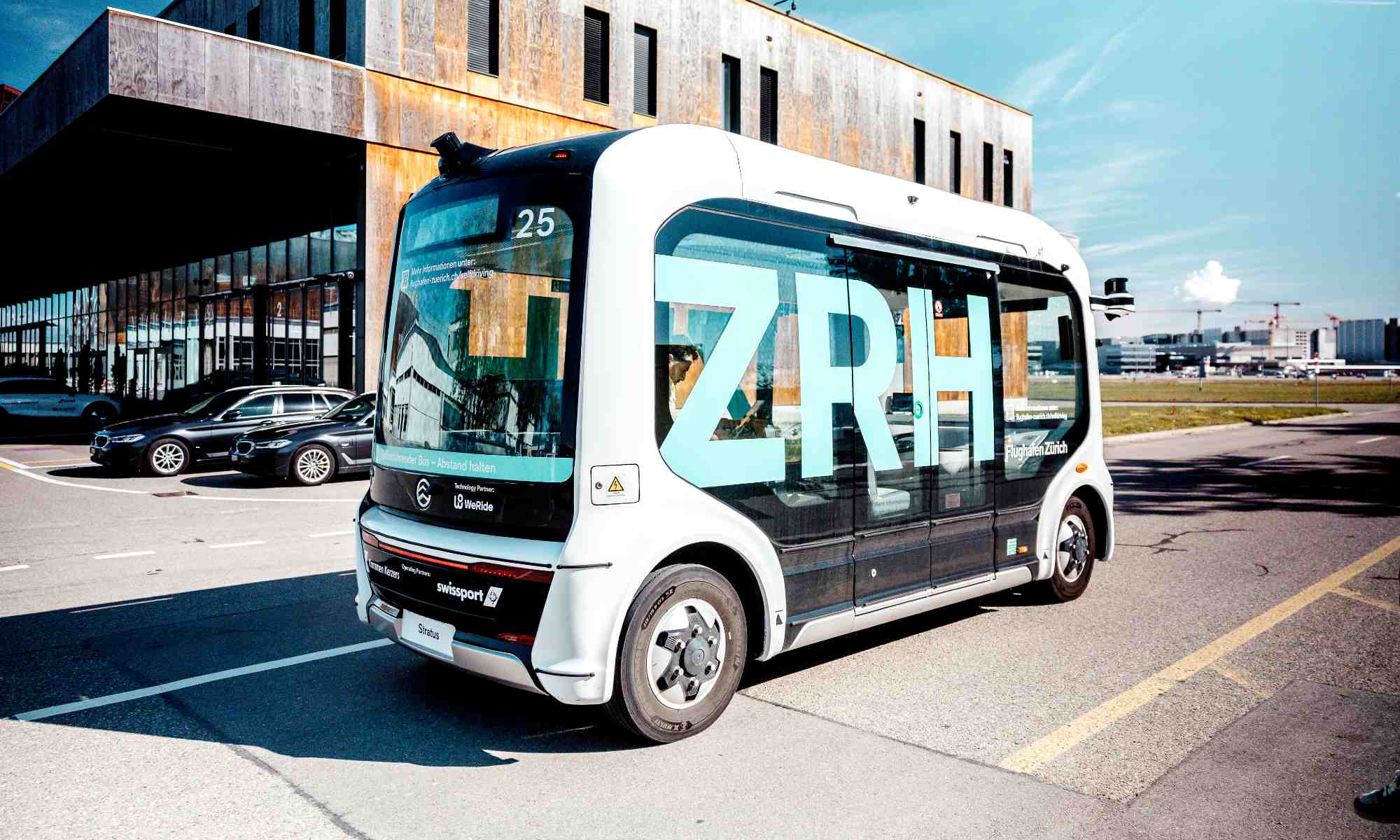 autobus autonomo aeropuerto zurich