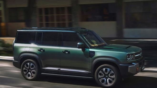 Geely Galaxy Cruiser 700 Lateral