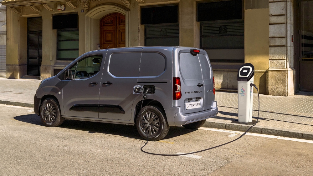 Peugeot epartner furgoneta electrica 1