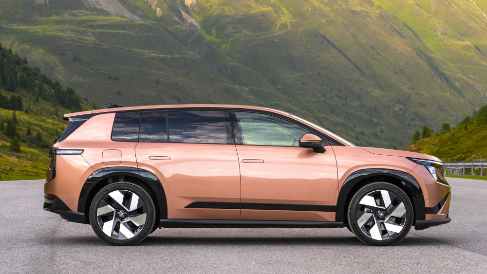 Skoda Peaq 646 km, 935 L y 7 plazas por 41.900 € conducimos el nuevo SUV eléctrico Skoda Peaq (13) Skoda Peaq 646 km, 935 L y 7 plazas por 41.900 € conducimos el nuevo SUV eléctrico Skoda Peaq (13)