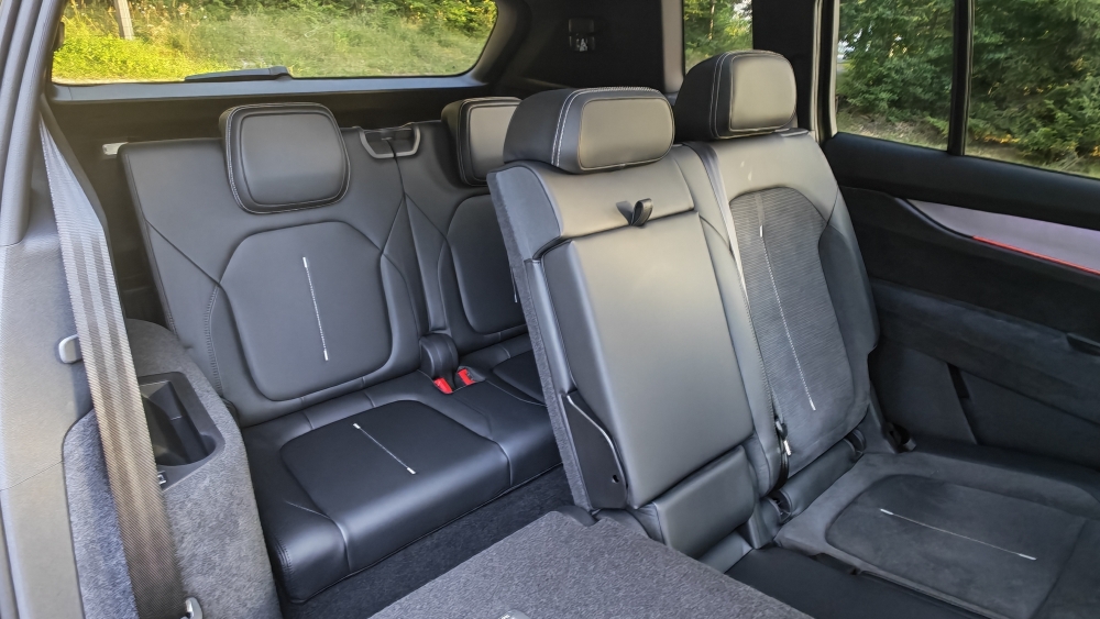 Skoda Peaq 646 km, 935 L y 7 plazas por 41.900 € conducimos el nuevo SUV eléctrico Skoda Peaq (34) Skoda Peaq 646 km, 935 L y 7 plazas por 41.900 € conducimos el nuevo SUV eléctrico Skoda Peaq (34)