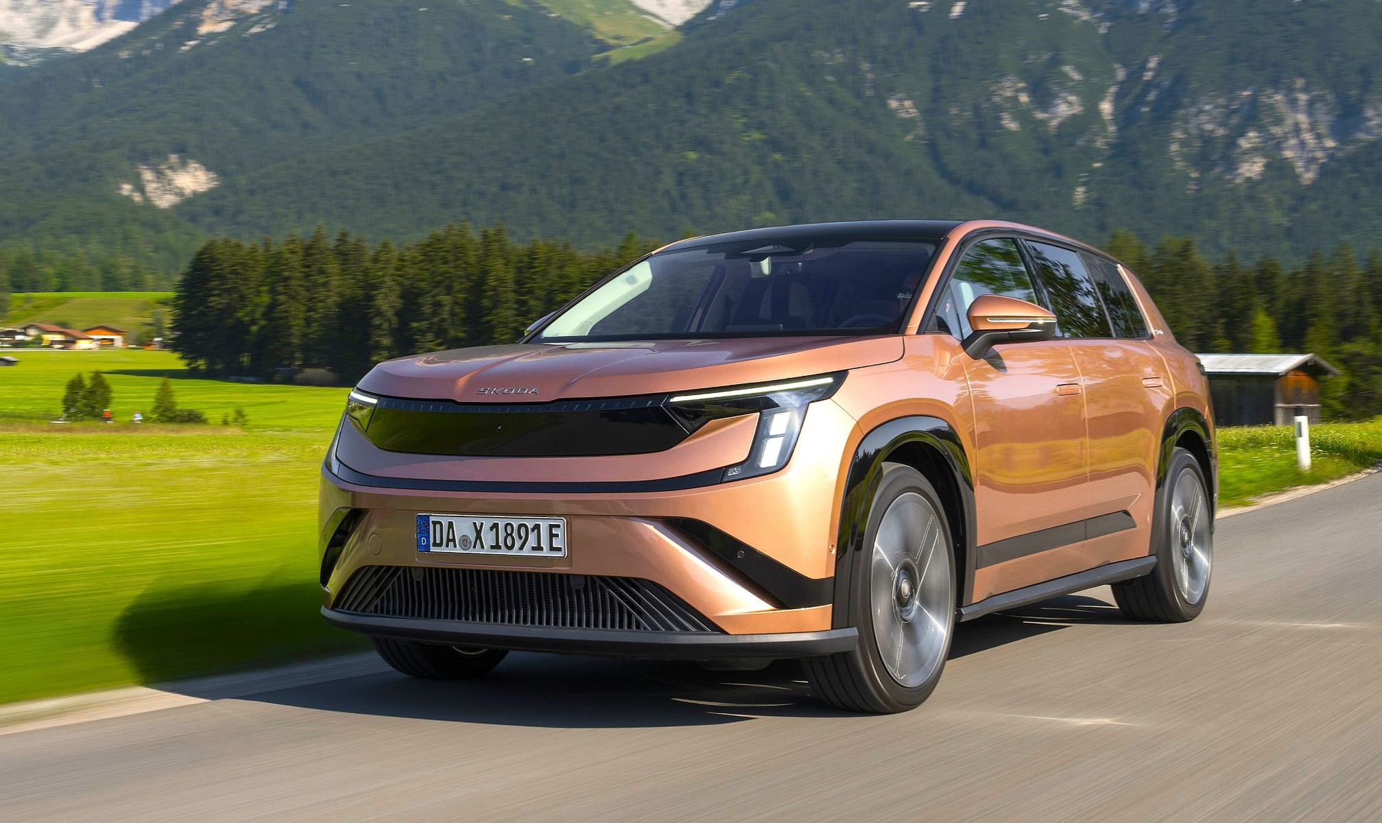 El SUV Skoda Peaq es el nuevo buque insignia eléctrico de la marca checa, ya está a la venta desde 41.900 €. 