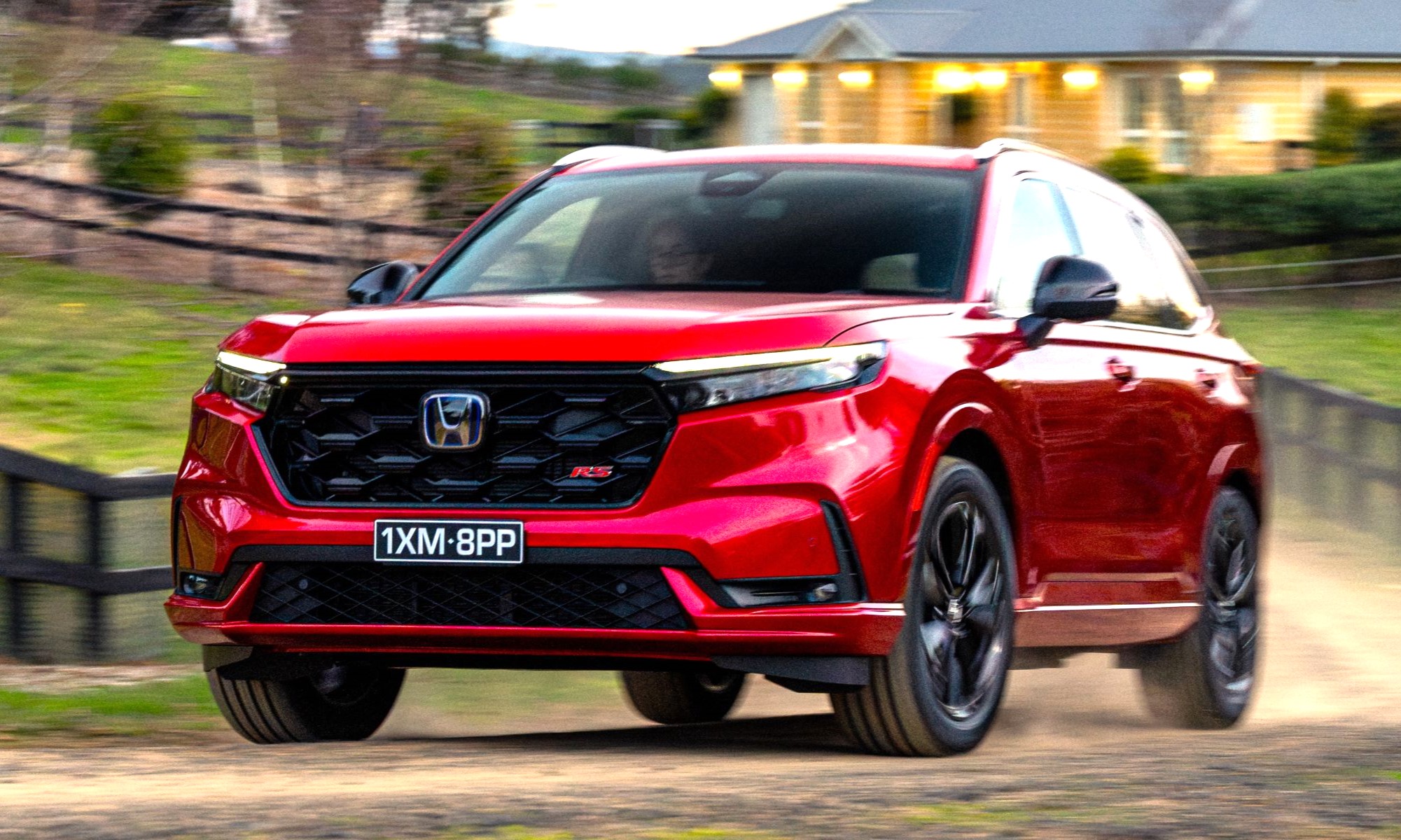 La próxima generación del SUV CR-V de Honda incorporará un nuevo motor híbrido que reducirá su consumo de gasolina.