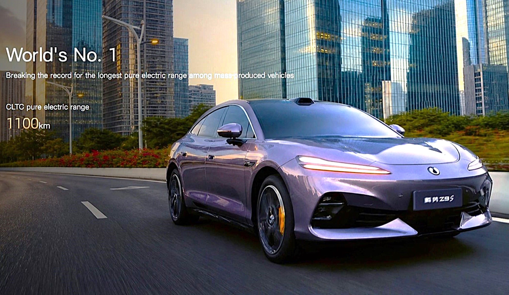 Denza, la marca de lujo de BYD, acaba de poner a la venta en China el eléctrico con más autonomía del mundo: el Z9S.