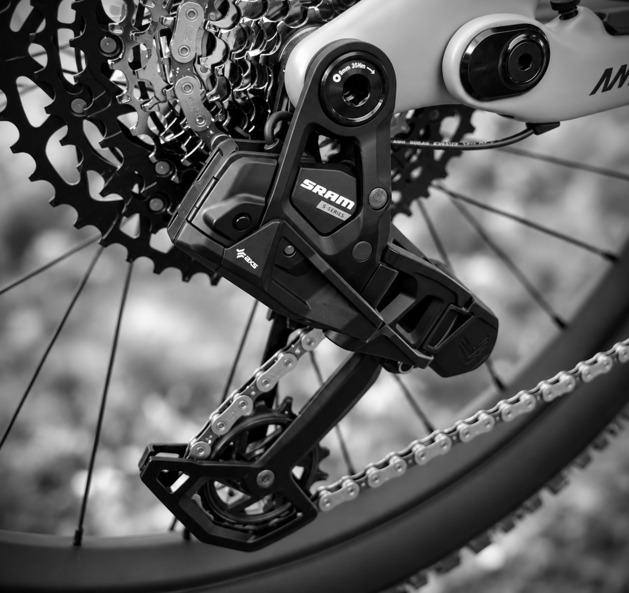SRAM S 1000 02 SRAM S 1000 02