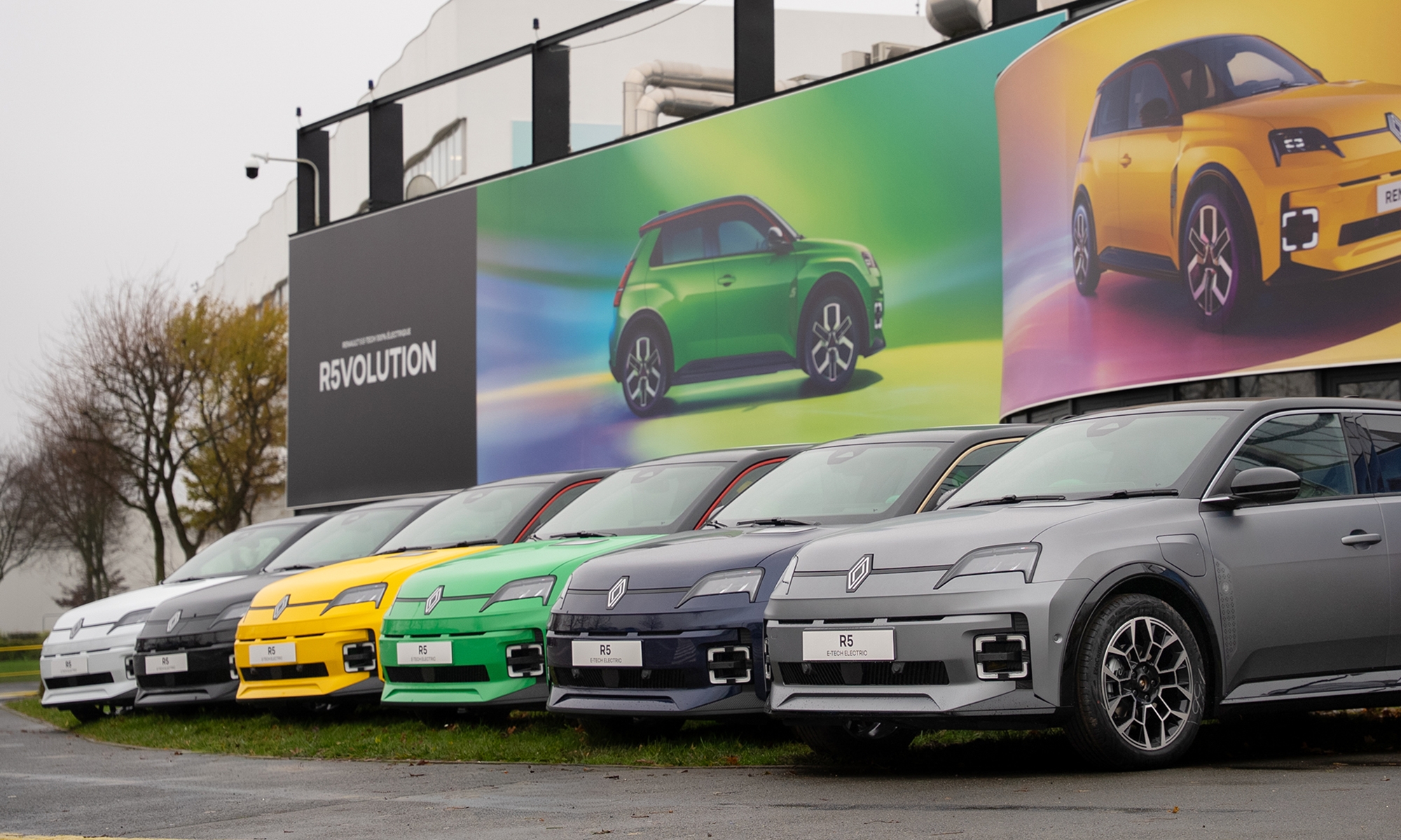 Renault tiene que ampliar su plantilla para cumplir con la demanda de sus coches eléctricos. 
