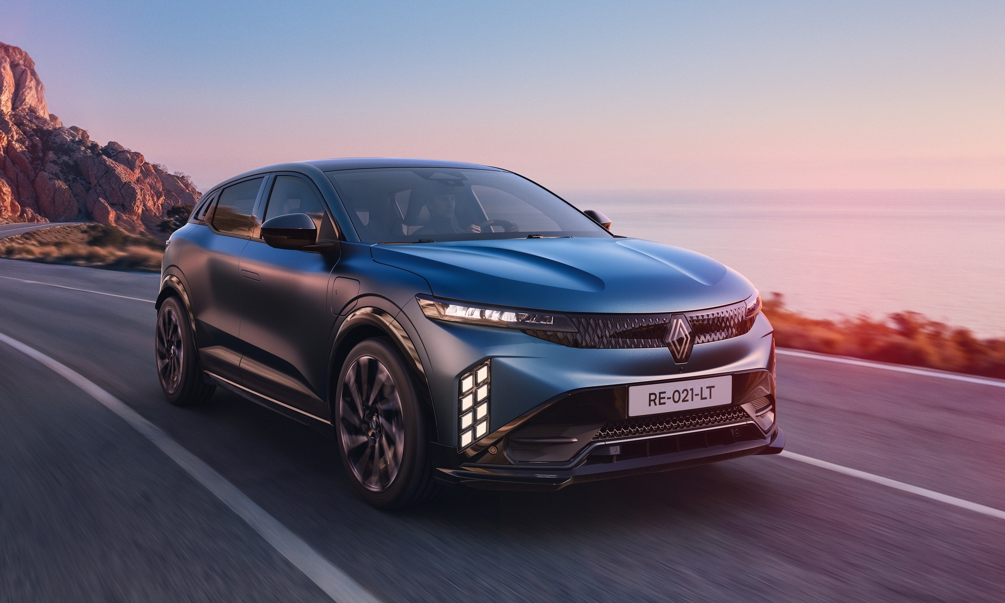 El Mégane E-TECH suma ahora un interesante paquete esprit Alpine.