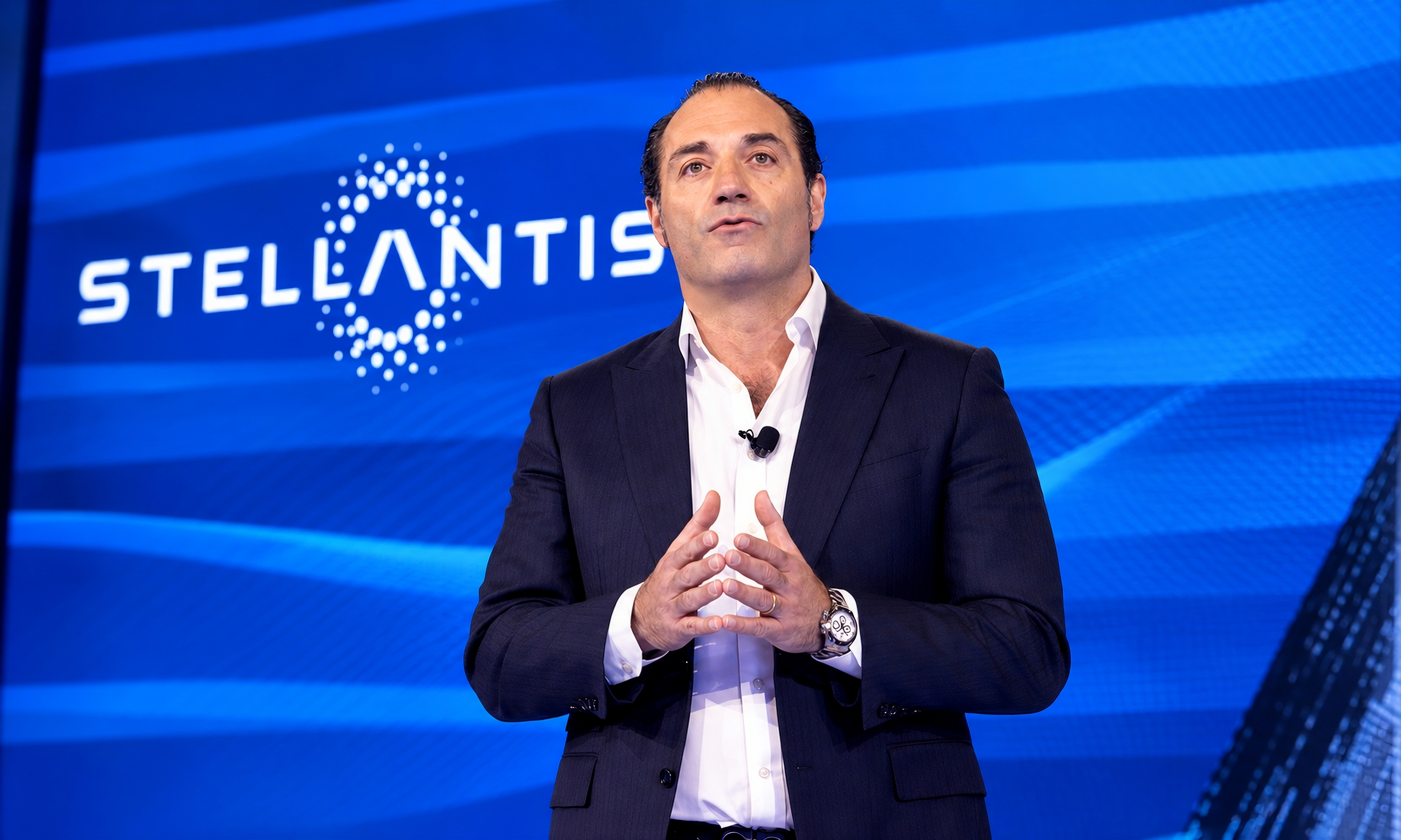 Antonio Filosa CEO de Stellantis