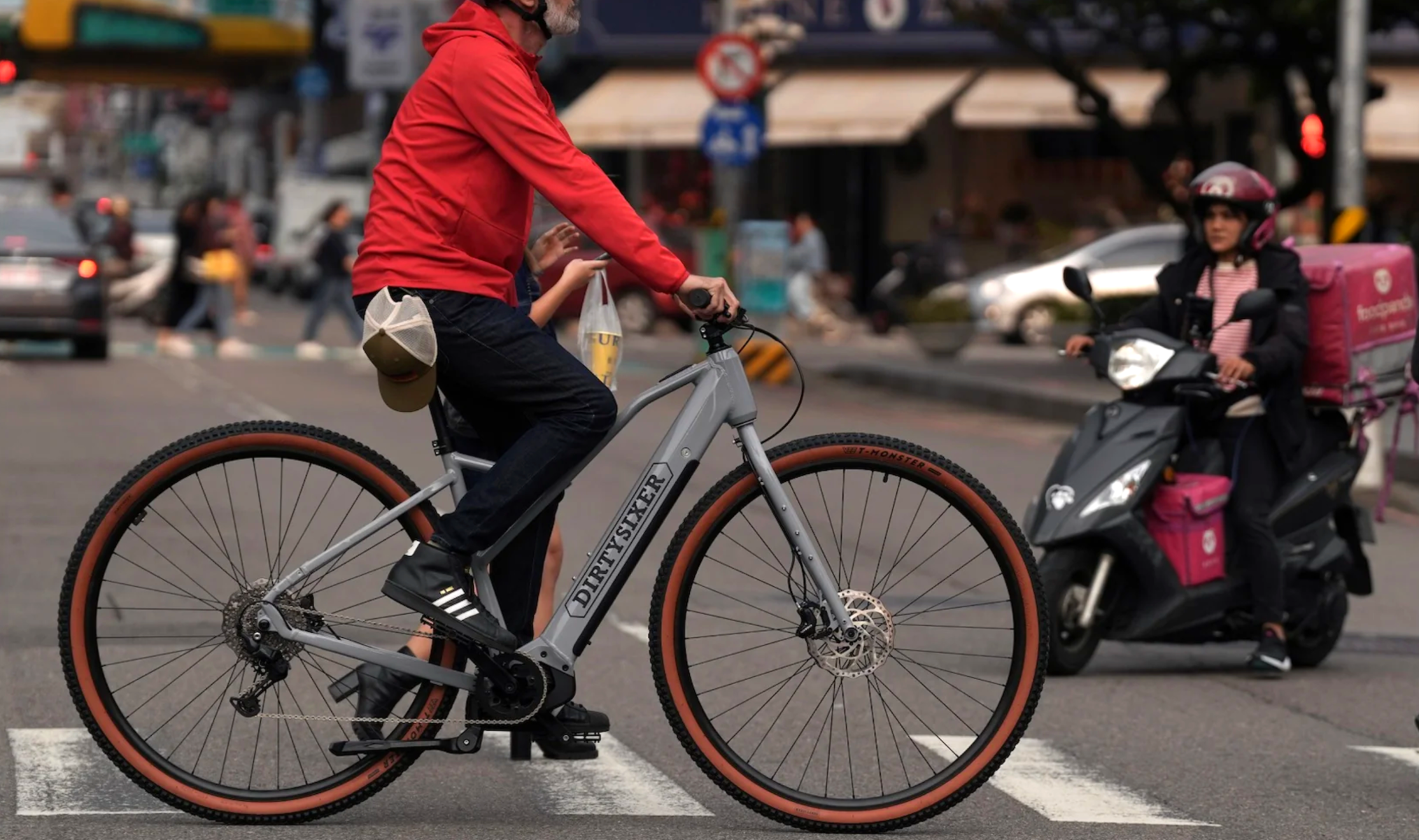 Esta es la nueva bicicleta eléctrica con ruedas de 32''