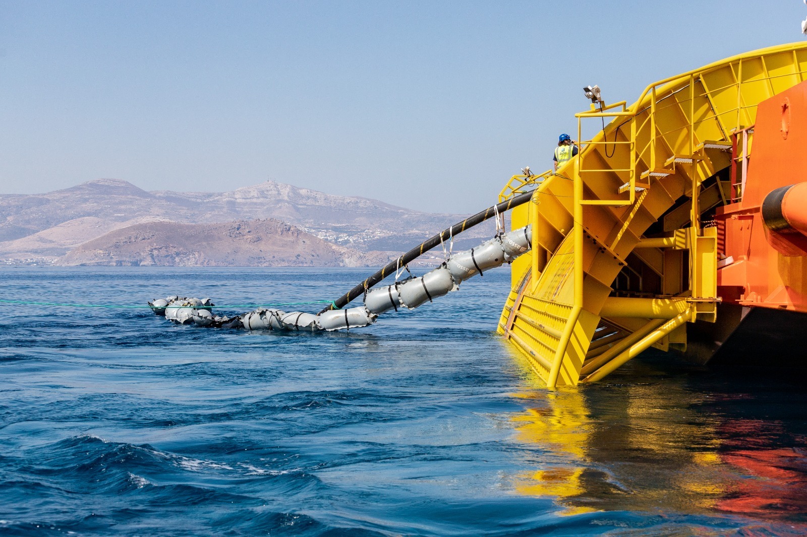 cable submarino millones euros conectar grecia chipre disputa maritima