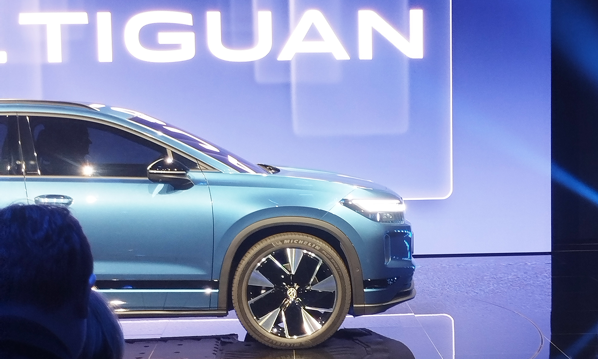 volkswagen id tiguan 6