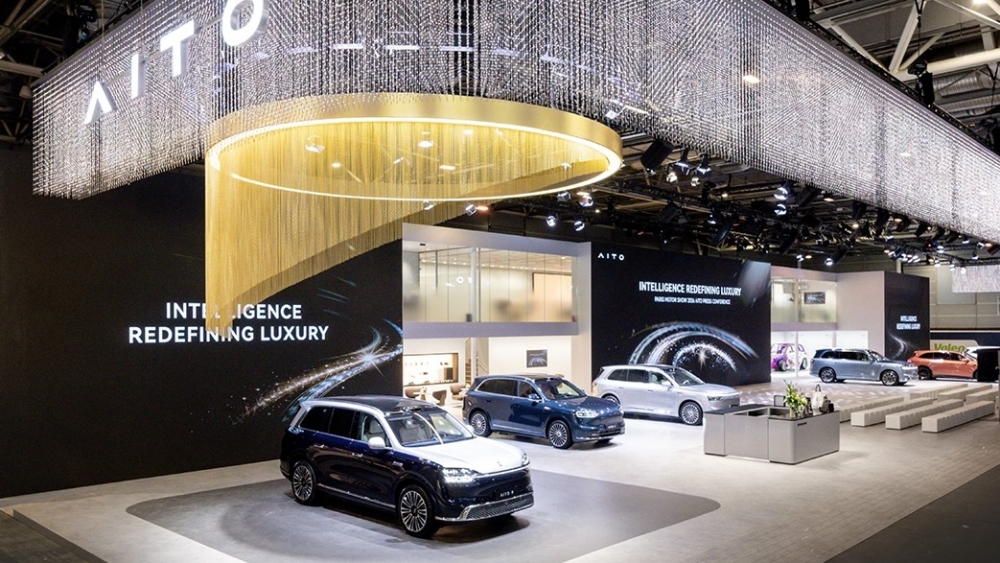 1. AITOParis 1,2 millones ventas 1.74 km marca SUV lujo Huawei llega Europa España 1. AITOParis 1,2 millones ventas 1.74 km marca SUV lujo Huawei llega Europa España