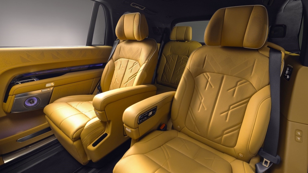 Zeekr 9X Zeekr 9x interior Carga en sólo 9,5 min y 737 km de autonomía ya tiene precio en España el mejor SUV híbrido chino (2) Zeekr 9X Zeekr 9x interior Carga en sólo 9,5 min y 737 km de autonomía ya tiene precio en España el mejor SUV híbrido chino (2)