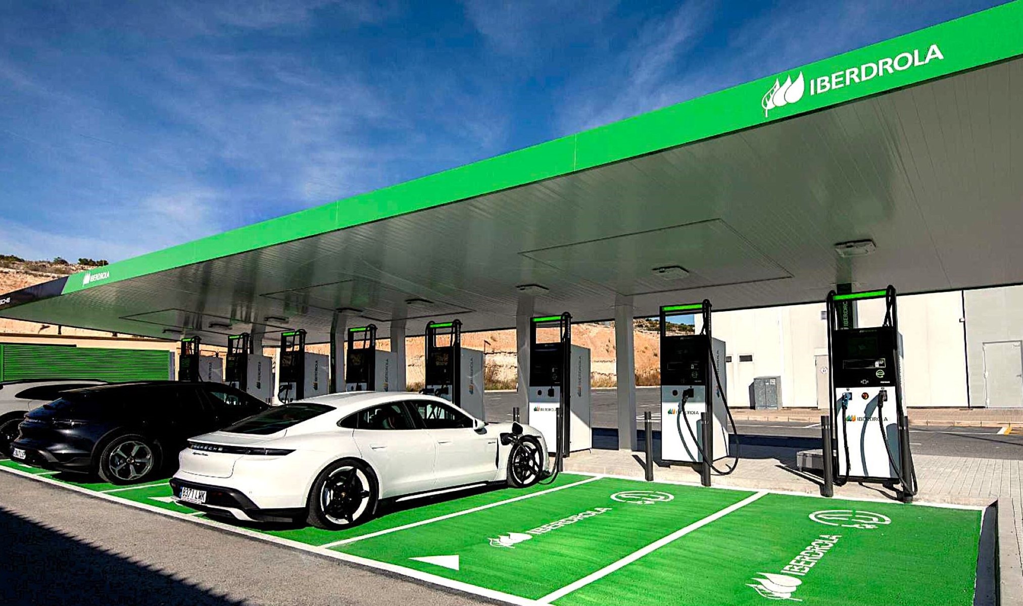Iberdrola es líder en España en puntos de recarga pública, ahora va a alcanzar una cifra histórica en el total de sus cargadores para eléctricos.