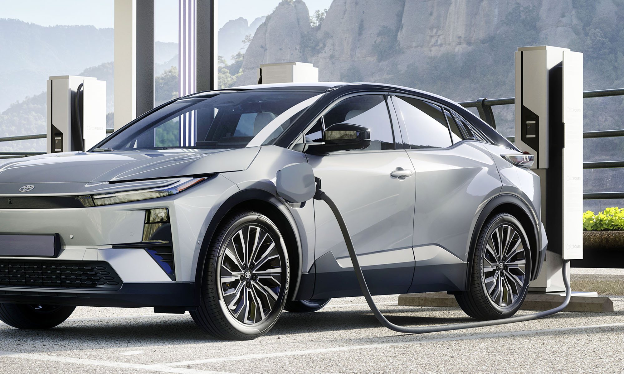 Toyota, BMW, Bosch y Repsol se han unido para lanzar una nueva categoría de coche a gasolina.