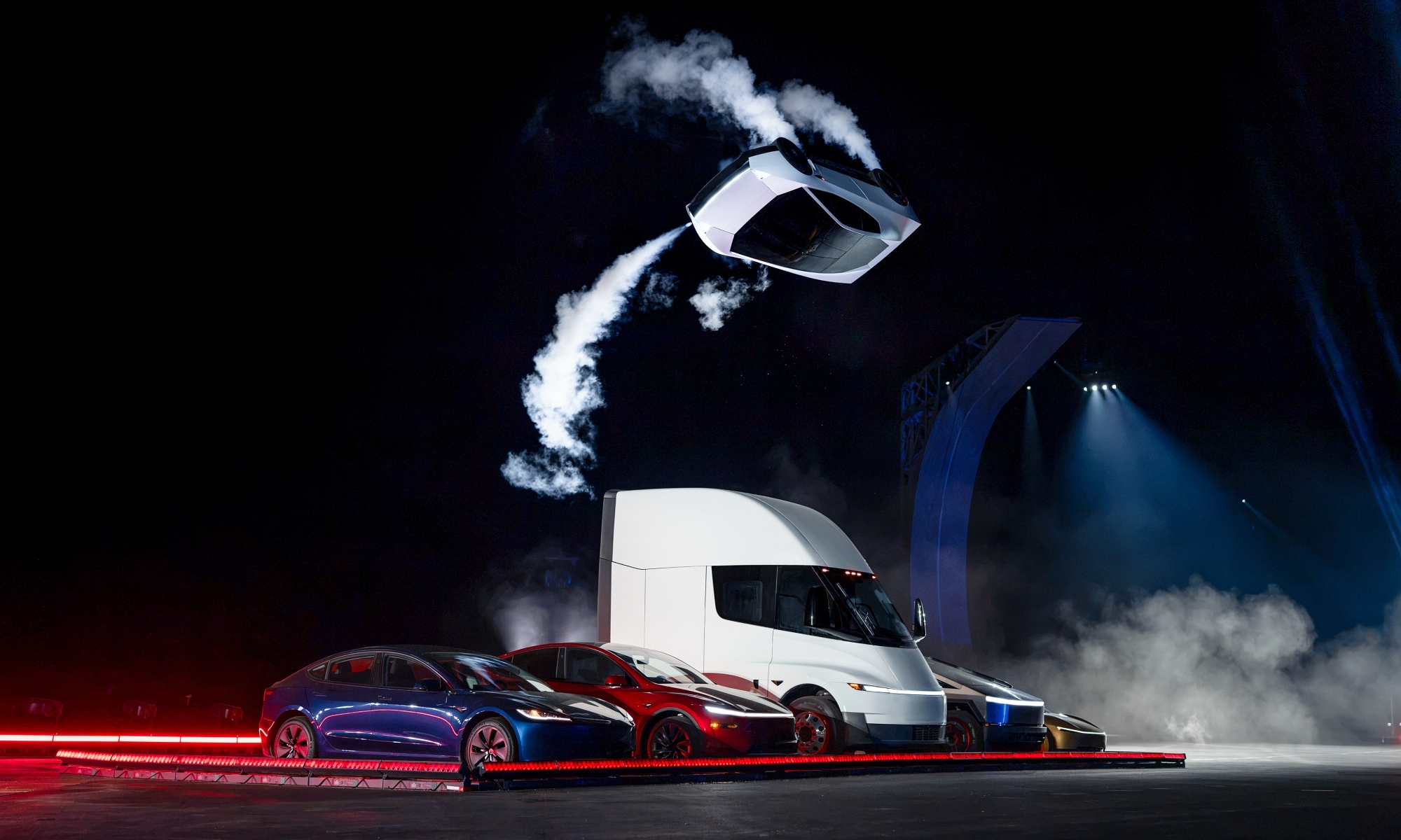 Las imágenes de la presentación del Roadster dieron la vuelta al mundo.