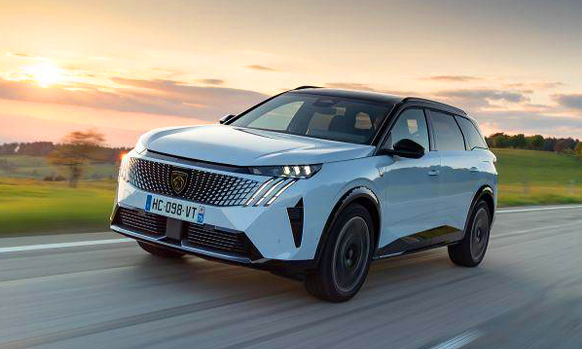 peugeot e5008 suv electrico hibrido enchufable 11