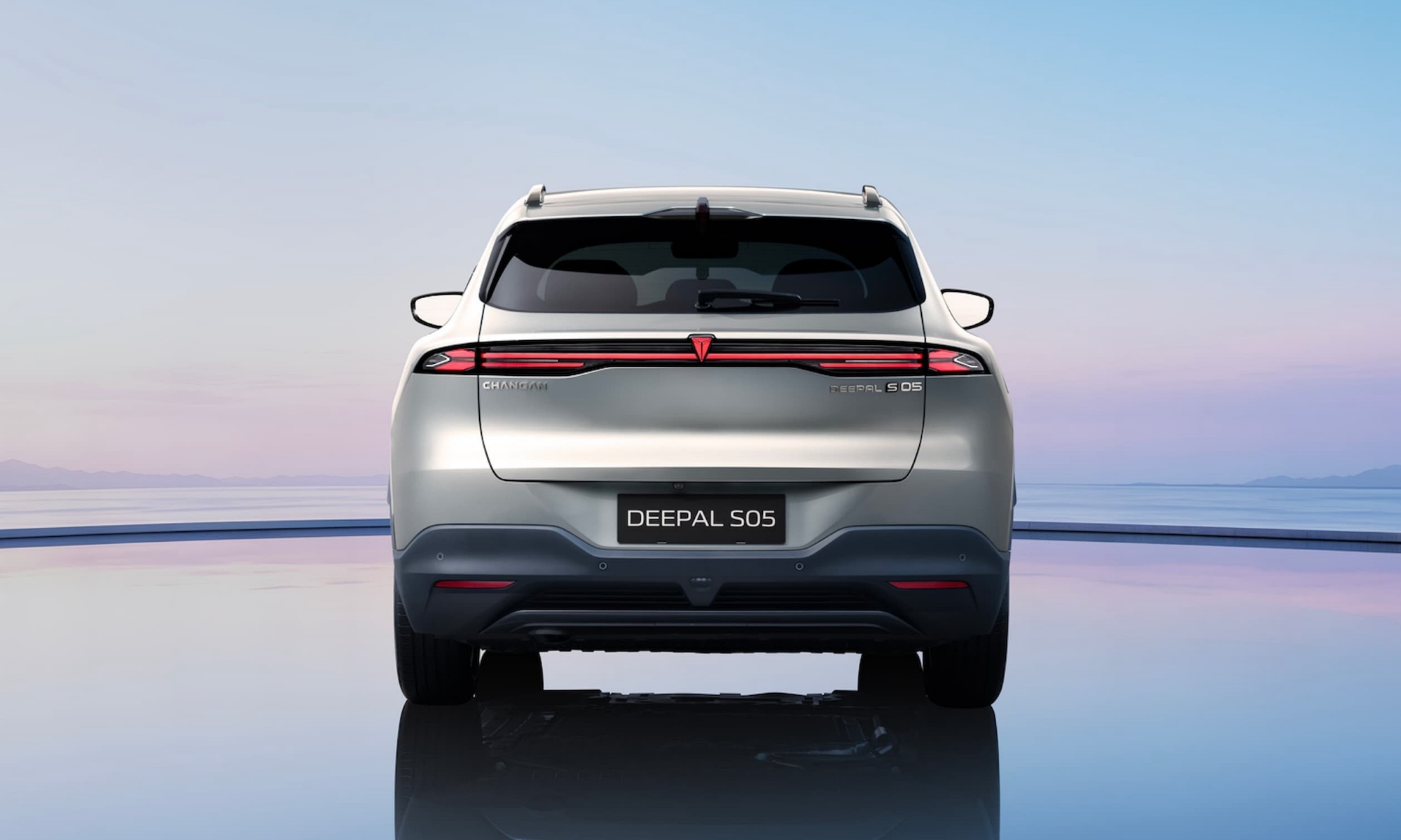 Changan ofrece con el Deepal S05 PHEV su híbrido enchufable más barato.