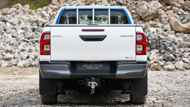 toyota hilux fcev pila combustible hidrogeno tailandia inversion