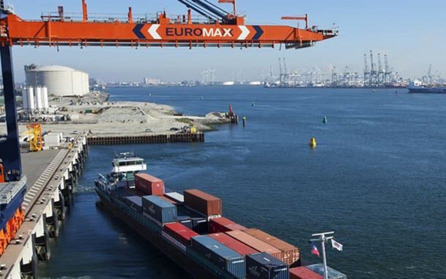  Wärtsilä está desarrollando una barcaza cero emisiones para el puerto de Rotterdam 