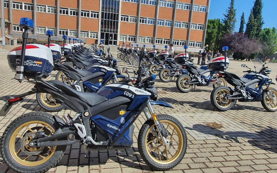  Zero DSR: así son las nuevas motos eléctricas de la Policía Nacional 