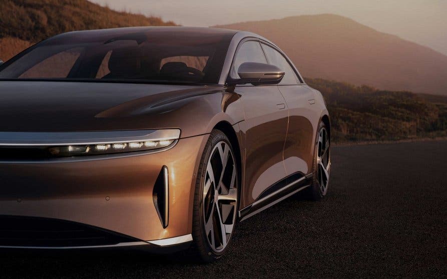  El Lucid Air estrenará el Pirelli P Zero 'HL', un neumático especial para coches eléctricos 