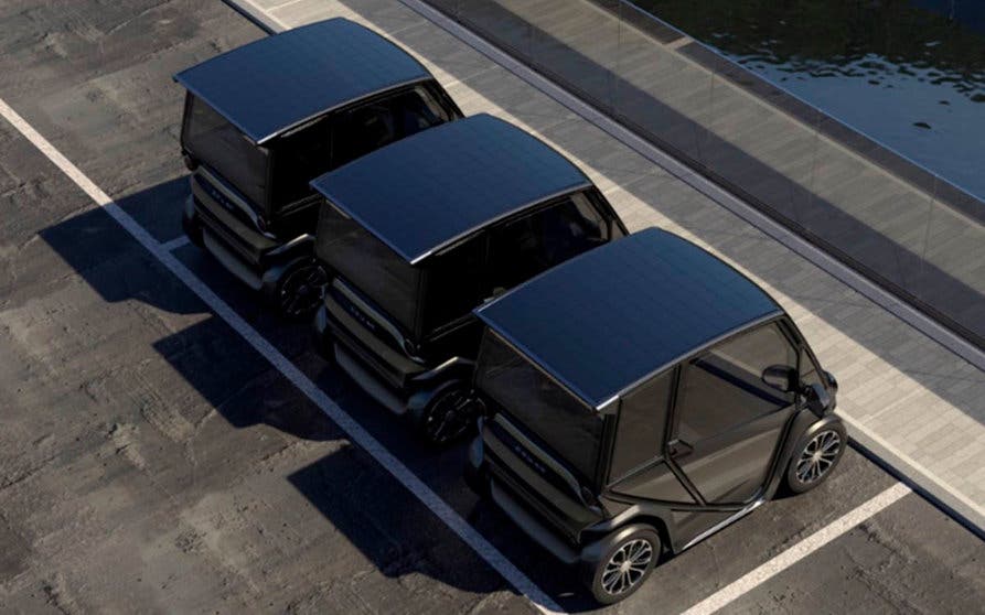  El SQUAD Solar City Car es un automóvil urbano solar que simplifica la movilidad en las ciudades de todo el mundo facilitando su utilización a usuarios y su gestión a los administradores de flotas 