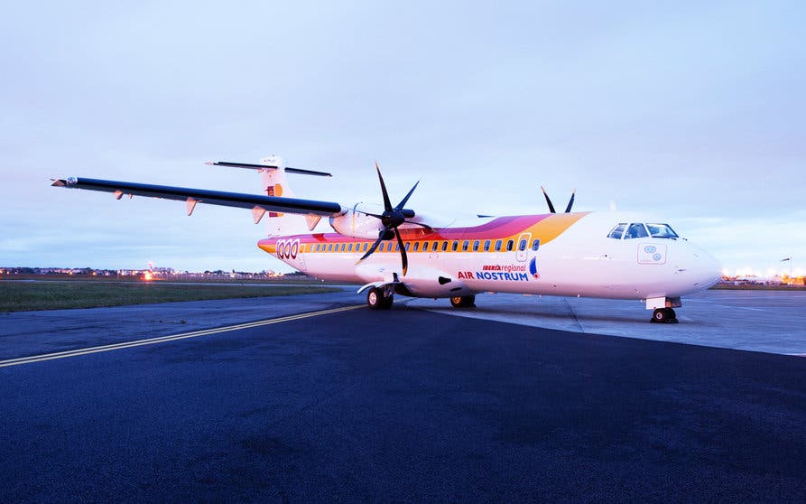  Avión de turbohélice de Air Nostrum. 